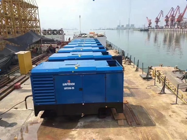 柳州富達(dá)船用空壓機(jī)